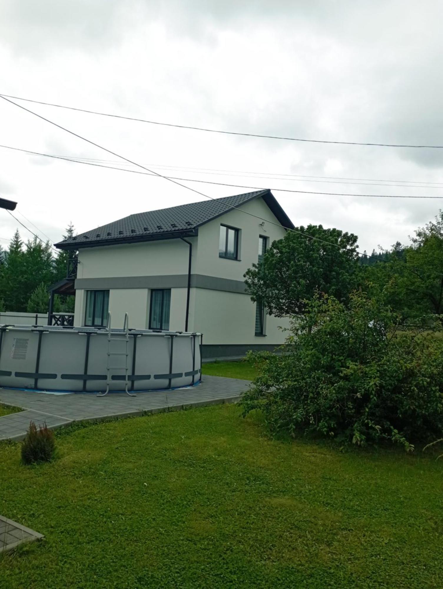 Maison d'hôtes U Anastasii I Sofii Bilya Richki à Mykulychyn Extérieur photo